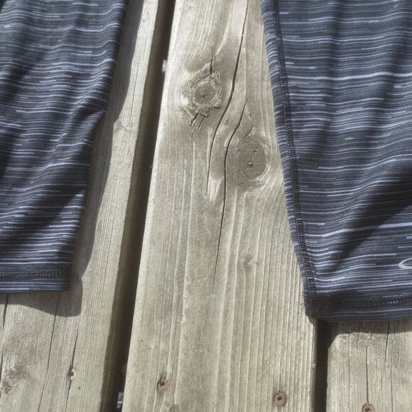 Champion Duo Dry Women's Athletic Leggings - Size Medium. - Picture 2 of 9